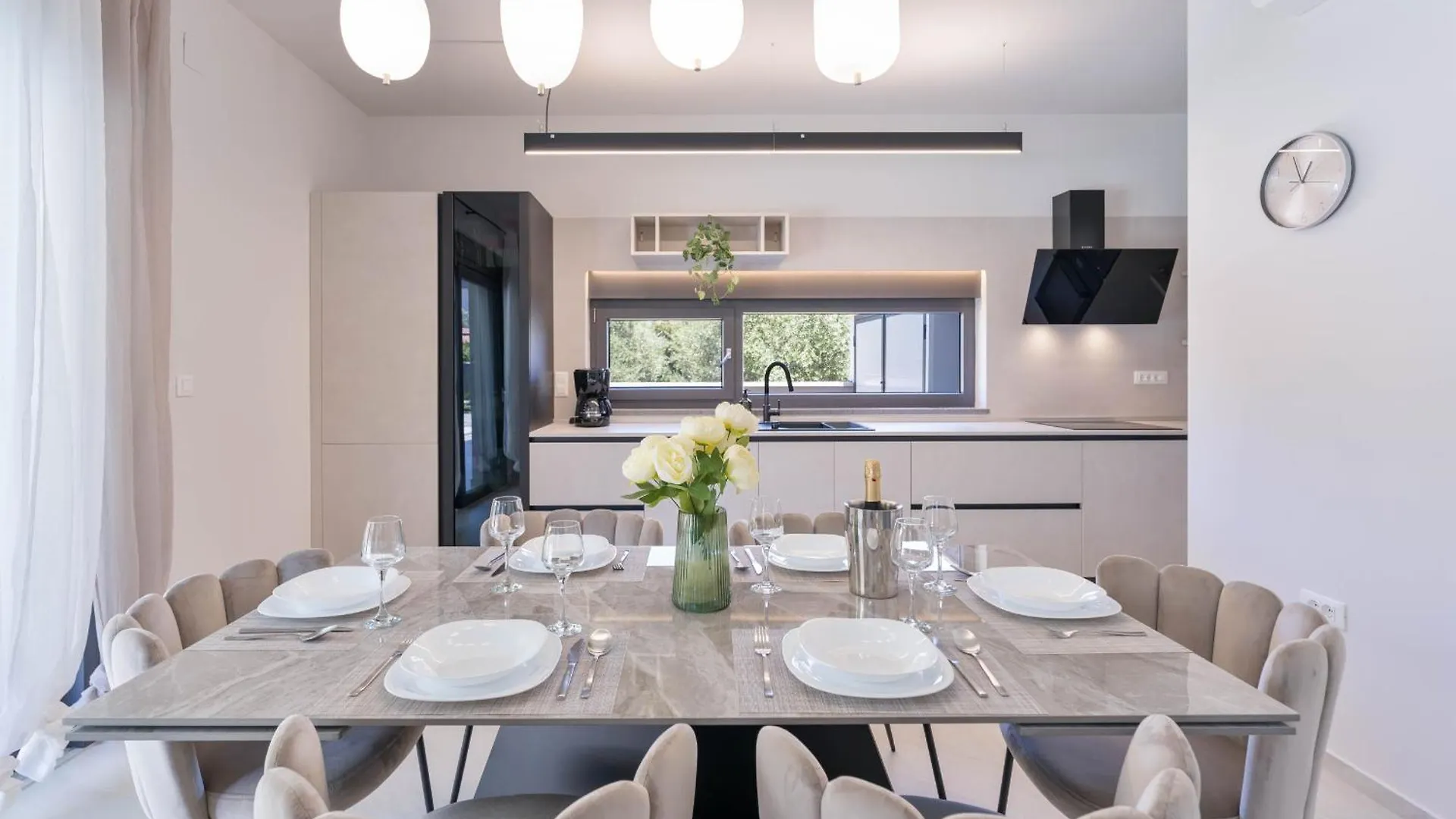Villa Camino For 6 People Near Fazana With Sea View & Only 700 Meters From The Beach Stinjan Croatia