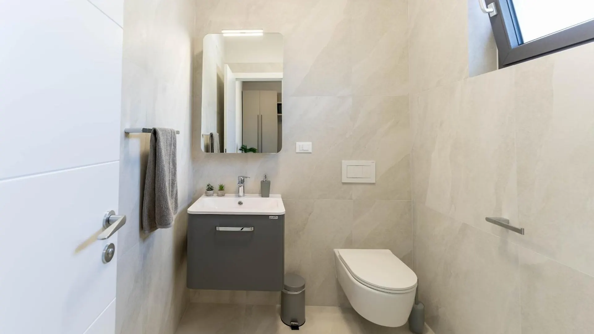 Villa Camino For 6 People Near Fazana With Sea View & Only 700 Meters From The Beach Štinjan Chorvatsko